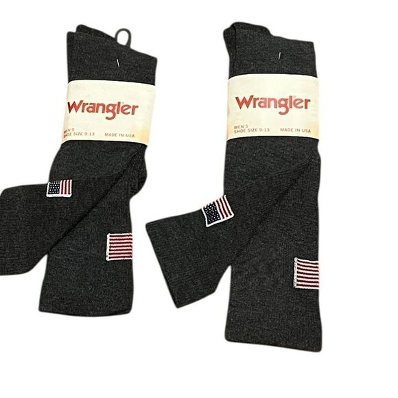 Wrangler Men’s Charcoal Gray American Flag Patriotic Socks, 2 Packs, Size L, NWT - Picture 1 of 6